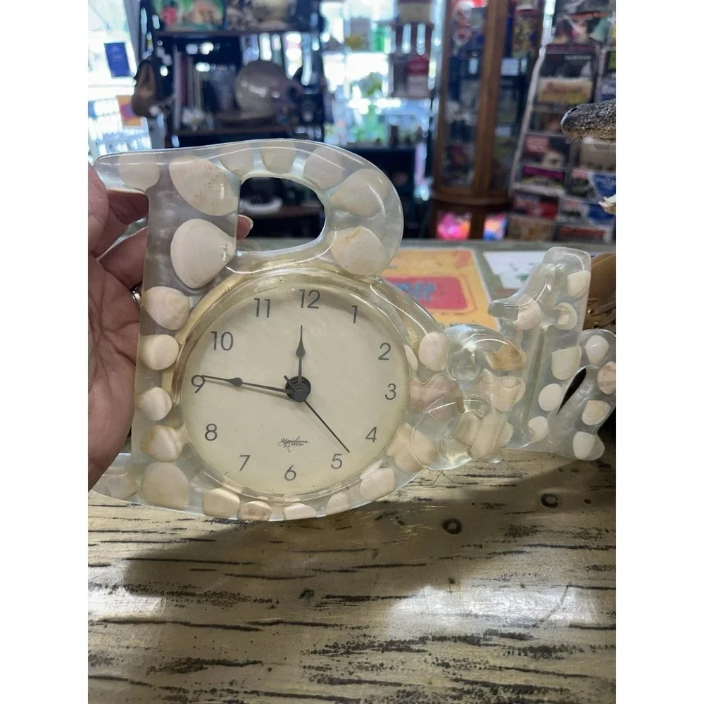 Vtg KIRCH  Lucite Acrylic Wall Clock Shells 80s  Bath Beach ~ Working